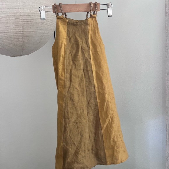 Zara - Picture 2 of 4